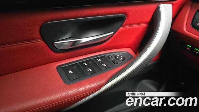 BMW 4 Series (F32) 428i M Sport Convertible 2016 — фото 18