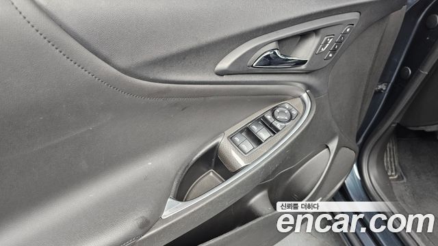 Chevrolet Malibu 2.0 Turbo LT Special 2019 — фото 18
