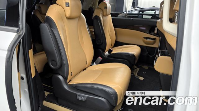 Kia Carnival (IV) Diesel 9-Seater Signature 2021 — фото 12