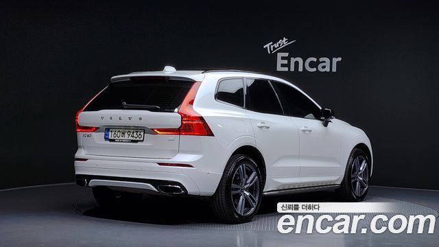 Volvo XC60 (II) T8 R-Design 2021 — фото 2