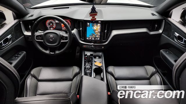 Volvo XC60 (II) T8 R-Design 2021 — фото 7