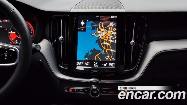 Volvo XC60 (II) T8 R-Design 2021 — фото 15