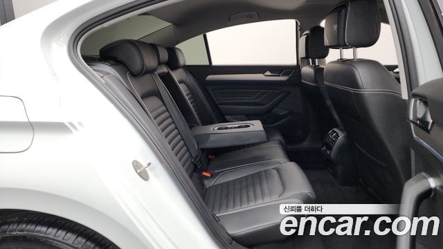 Volkswagen Passat GT (B8) 2.0 TDI Prestige 2021 — фото 12