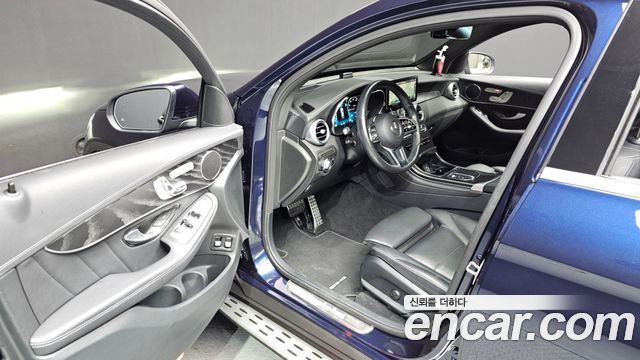 Mercedes-Benz GLC-Class (X253) GLC300e 4MATIC Coupe 2023 — фото 10