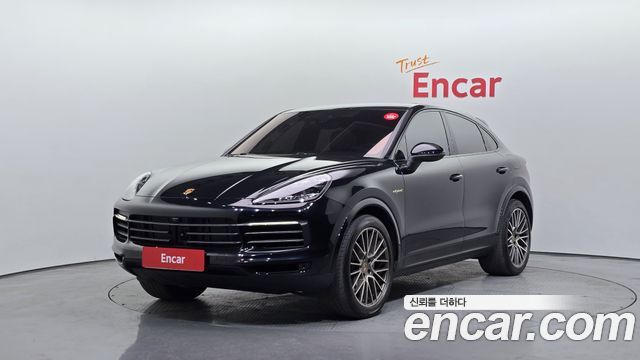 Porsche Cayenne (PO536) 3.0 E-HYBRID COUPE PLATINUM EDITION