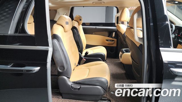 Kia Carnival (IV) Diesel 9-Seater Noblesse 2021 — фото 12