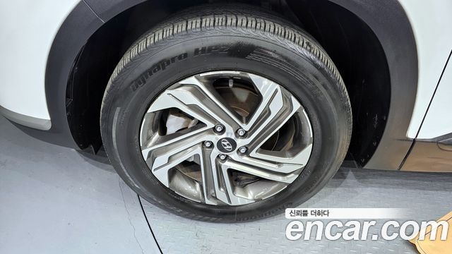 Hyundai Santa Fe Diesel 2.2 2WD Exclusive 2022 — фото 5
