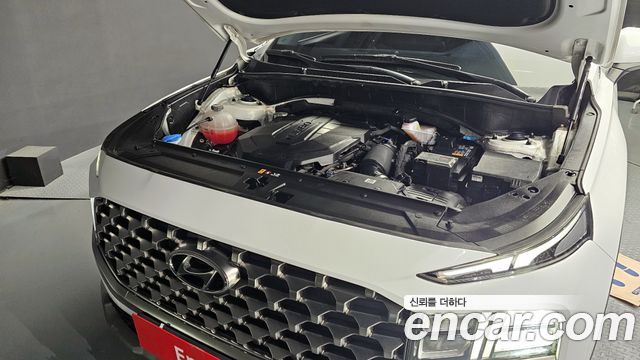 Hyundai Santa Fe Diesel 2.2 2WD Exclusive 2022 — фото 6