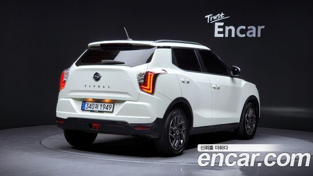 KG Mobility (SsangYong) Very New Tivoli Gasoline 1.5 2WD V3 2022 — фото 2