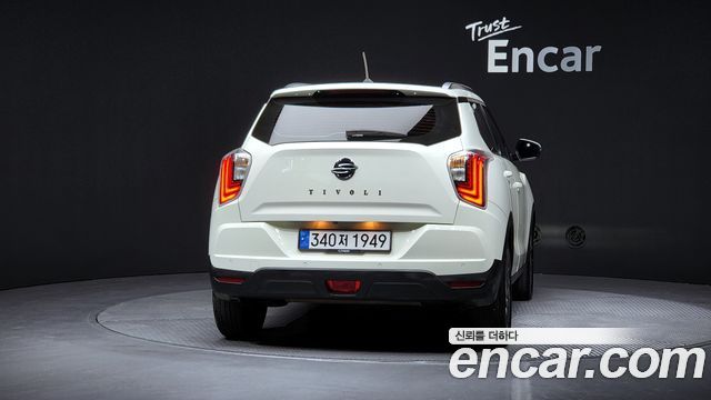 KG Mobility (SsangYong) Very New Tivoli Gasoline 1.5 2WD V3 2022 — фото 4