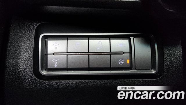 KG Mobility (SsangYong) Very New Tivoli Gasoline 1.5 2WD V3 2022 — фото 17