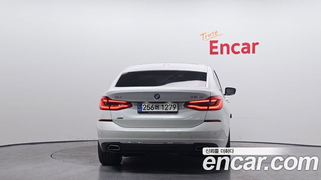 BMW 6 Series GT (G32) 620d Luxury 2022 — фото 4