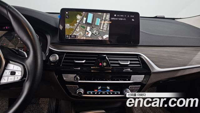 BMW 6 Series GT (G32) 620d Luxury 2022 — фото 18