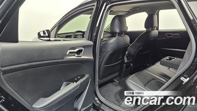 Kia Sportage (V) Gasoline 1.6 Turbo 2WD Nobleless 2022 — фото 11