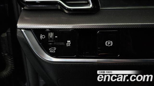 Kia Sportage (V) Gasoline 1.6 Turbo 2WD Nobleless 2022 — фото 13