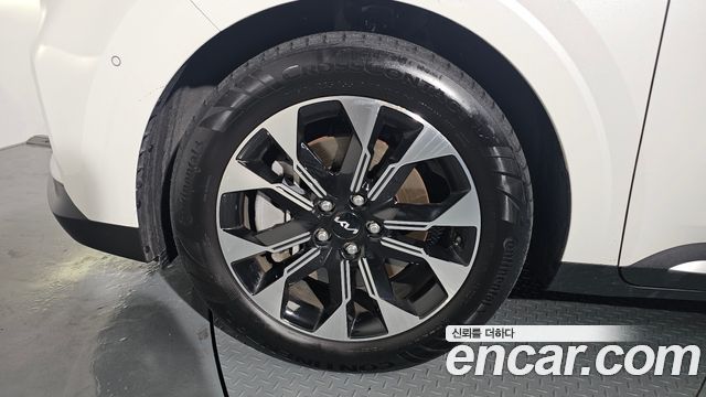 Kia Carnival (IV) Gasoline 7-Seater Signature 2023 — фото 5