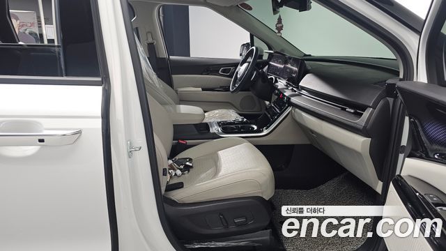 Kia Carnival (IV) Gasoline 7-Seater Signature 2023 — фото 11