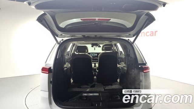 Kia Carnival (IV) Gasoline 7-Seater Signature 2023 — фото 20