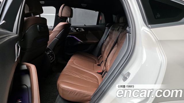 BMW X6 (G06) M50i 2021 — фото 12