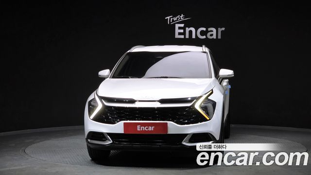 Kia Sportage (V) Diesel 2.0 2WD Prestige 2023 — фото 3