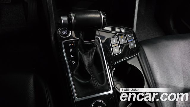 Kia Sportage (V) Diesel 2.0 2WD Prestige 2023 — фото 9