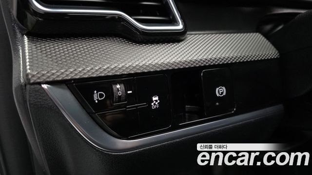 Kia Sportage (V) Diesel 2.0 2WD Prestige 2023 — фото 14