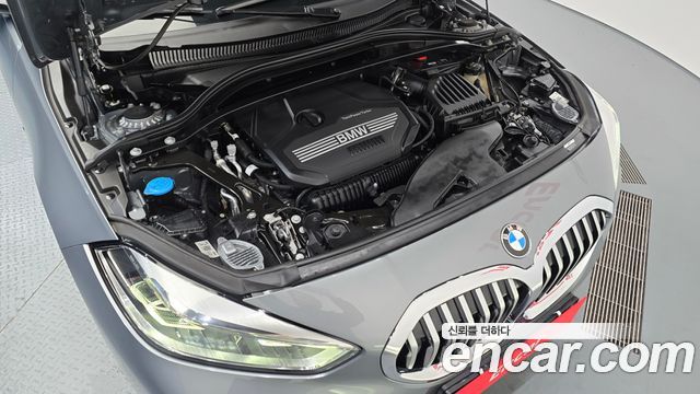 BMW 1 Series (F40) 120i M Sports 2024 — фото 6