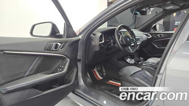 BMW 1 Series (F40) 120i M Sports 2024 — фото 10