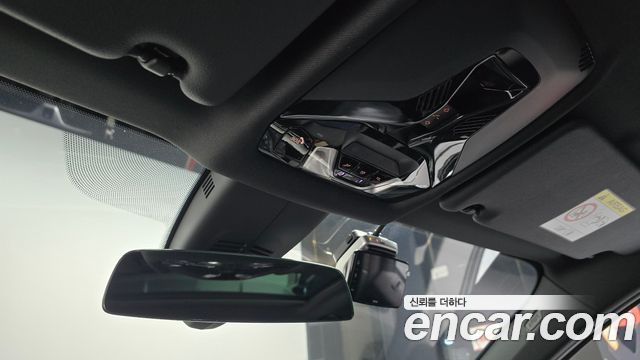 BMW 1 Series (F40) 120i M Sports 2024 — фото 19