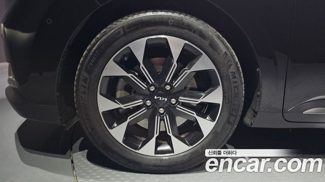 Kia Carnival (IV) Diesel 9-Seater Signature 2022 — фото 5