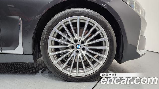 BMW 7 Series (G11) 730d xDrive Design Pure Excellence 2022 — фото 5
