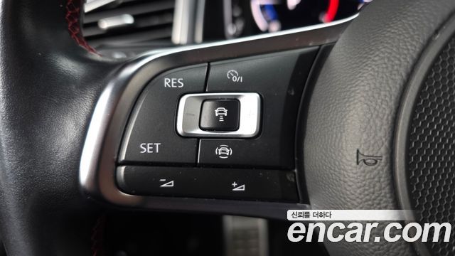 Volkswagen T-Roc 2.0 TDI Prestige 2022 — фото 20