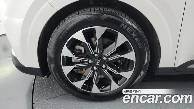 Kia Carnival (IV) Diesel 9-Seater Signature 2021 — фото 5