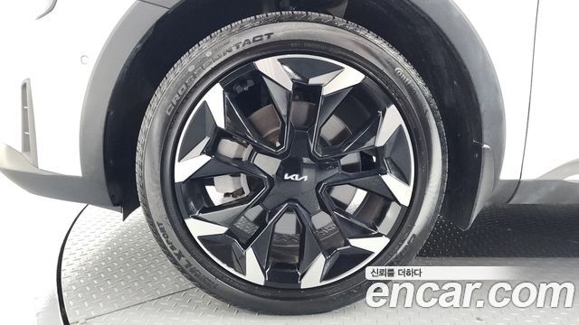Kia Sorento (IV) Gasoline 2.5T 2WD Noblesse 2024 — фото 5