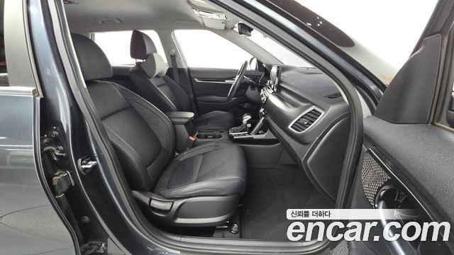 Kia Seltos Gasoline 1.6 Turbo 2WD Signature 2023 — фото 11