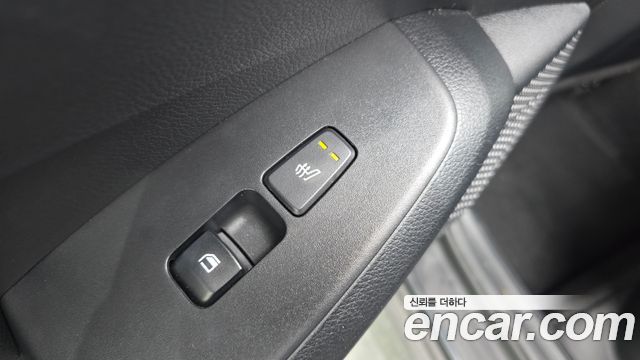 Kia Seltos Gasoline 1.6 Turbo 2WD Signature 2023 — фото 19