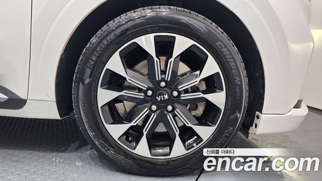 Kia Carnival (IV) Gasoline 7-Seater Hi-Limousine Signature 2021 — фото 5