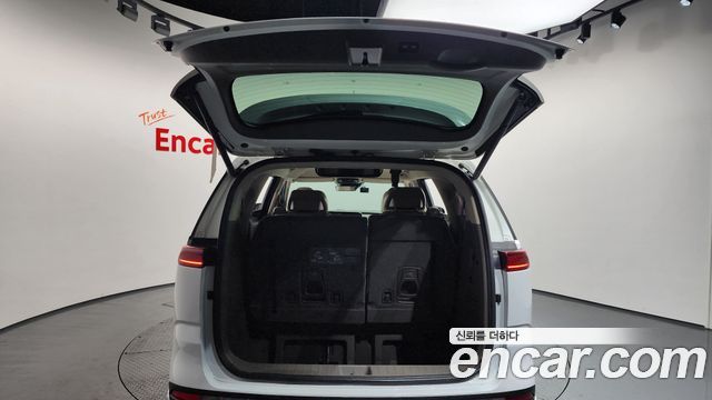 Kia Carnival (IV) Gasoline 7-Seater Hi-Limousine Signature 2021 — фото 20