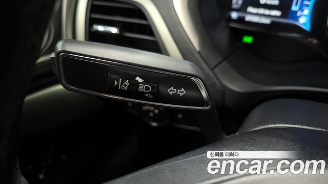 Lincoln MKZ Hybrid 2nd 2017 — фото 13
