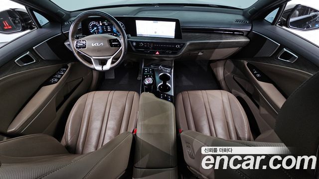 Kia K8 2.5 Gasoline 2WD Noblesse 2022 — фото 7