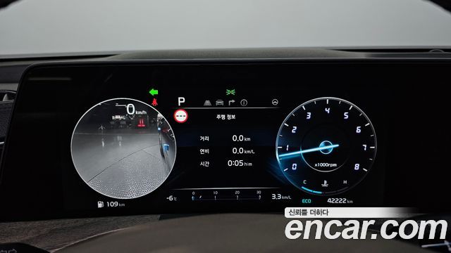 Kia K8 2.5 Gasoline 2WD Noblesse 2022 — фото 8