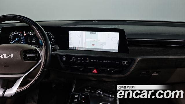 Kia K8 2.5 Gasoline 2WD Noblesse 2022 — фото 17