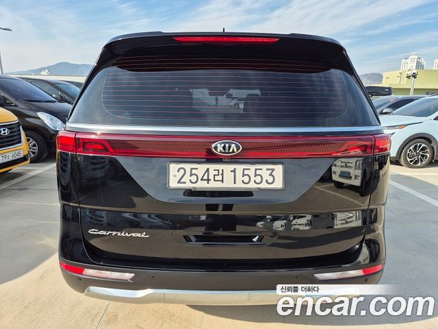 Kia Carnival (IV) Diesel 9-Seater Noblesse 2021 — фото 3