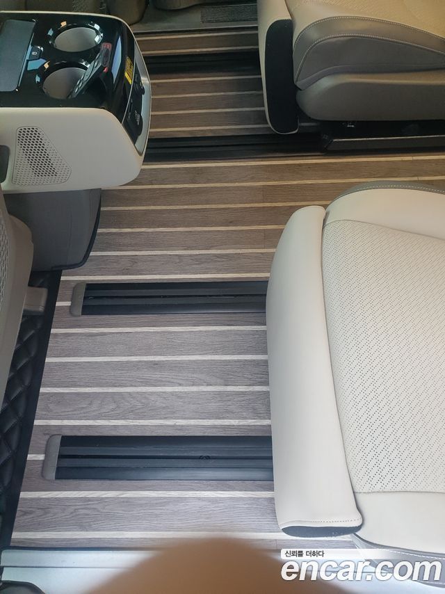 Kia Carnival (IV) Gasoline 9-Seater Hi-Limousine Signature 2023 — фото 16