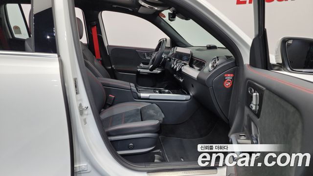 Mercedes-Benz GLB-Class (X247) AMG GLB35 4MATIC 2025 — фото 11
