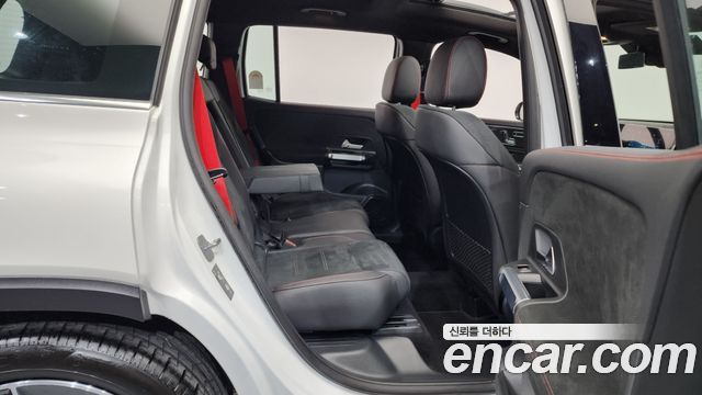 Mercedes-Benz GLB-Class (X247) AMG GLB35 4MATIC 2025 — фото 12