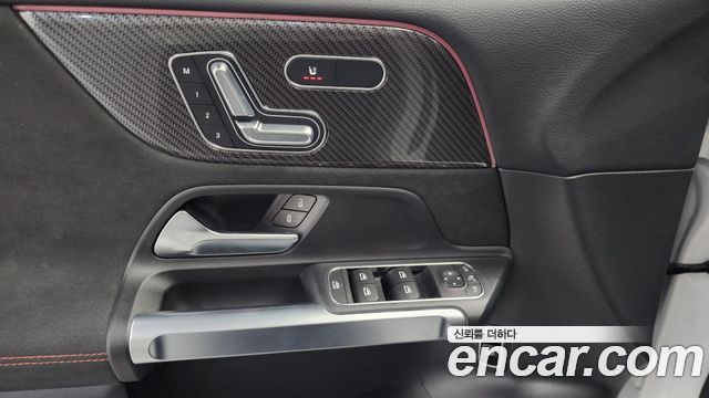 Mercedes-Benz GLB-Class (X247) AMG GLB35 4MATIC 2025 — фото 14