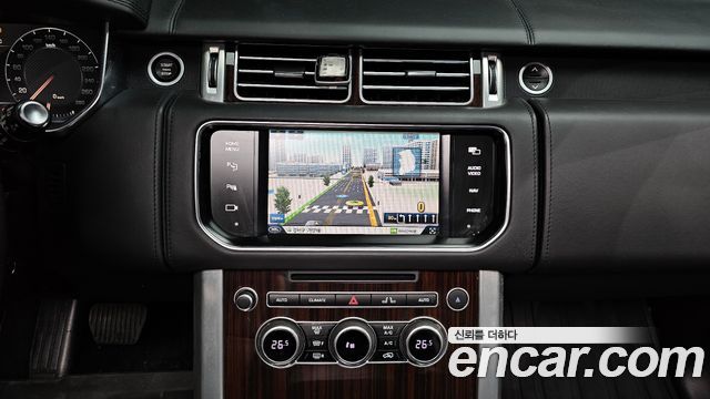Land Rover Range Rover (IV) 5.0 SC AB 2014 — фото 14