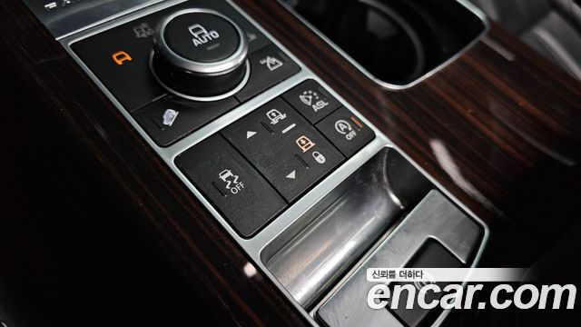 Land Rover Range Rover (IV) 5.0 SC AB 2014 — фото 18