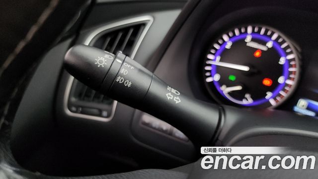 Infiniti Q50 2.2d Premium 2015 — фото 17